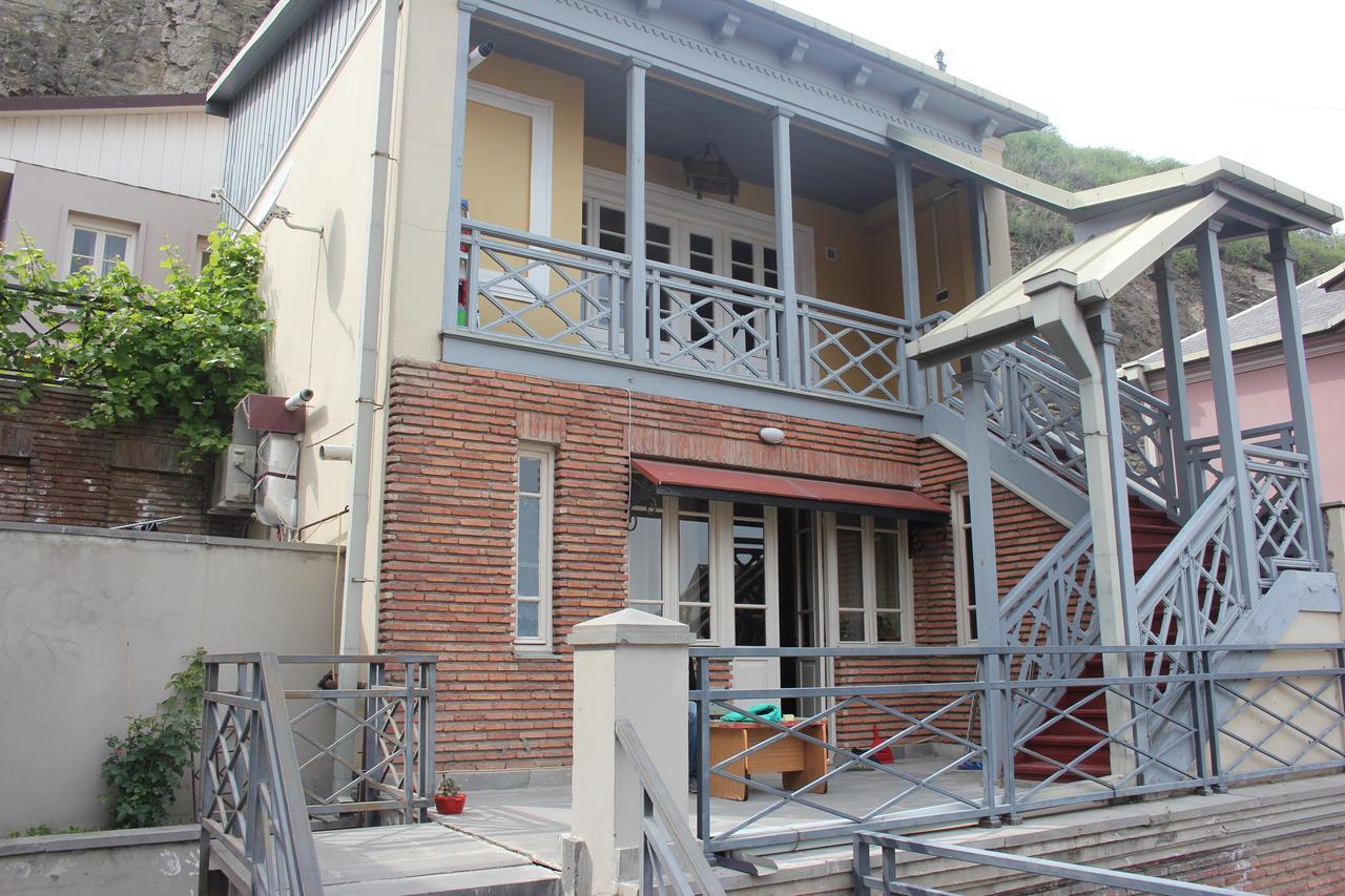Apartment Nino Botanical Tbiliszi Kültér fotó
